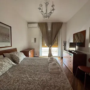 Al54 Apartament