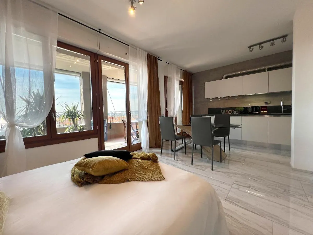 Holy-Day Rooms Milano Holiday home