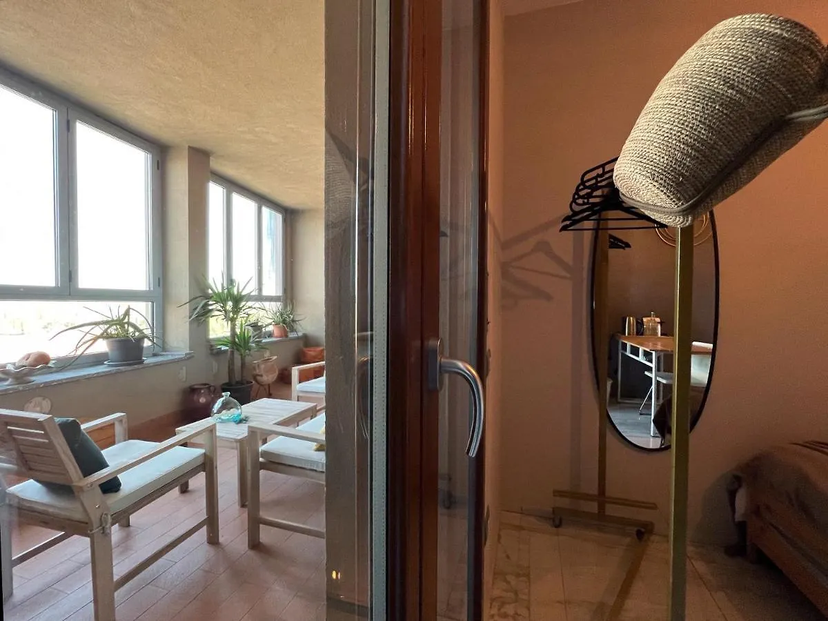 Holiday home Holy-Day Rooms Milano Italy